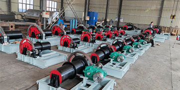 卷揚式啟閉機常用的幾種布置方式